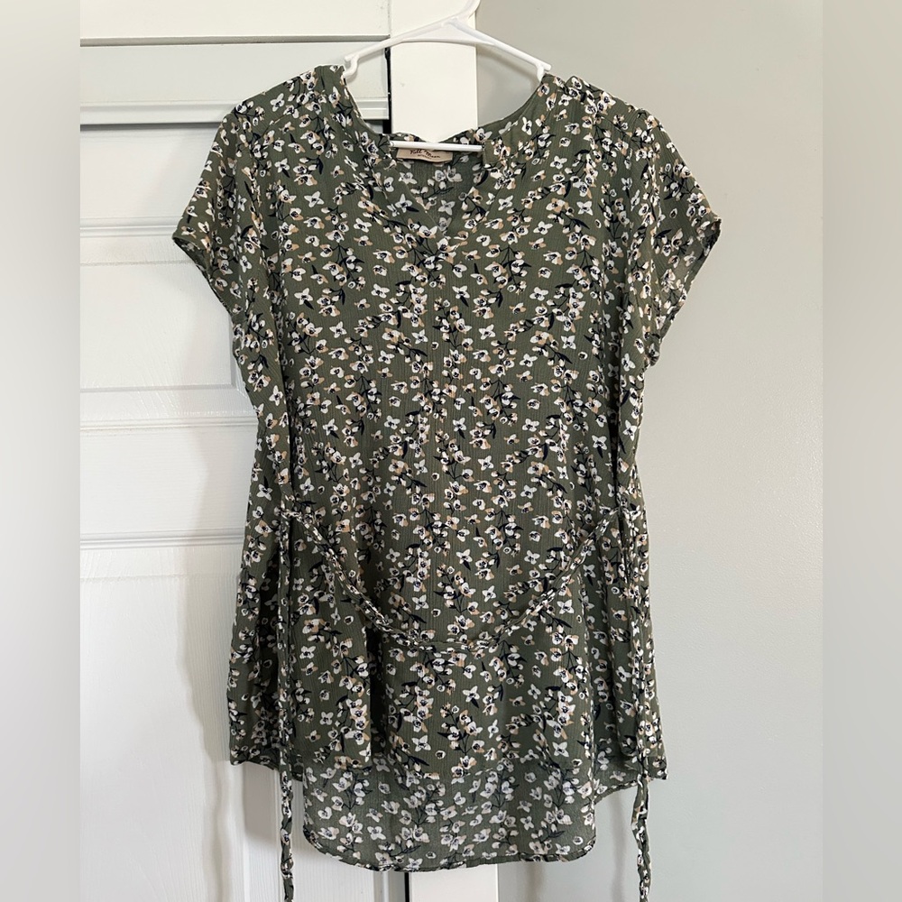 Floral Green Women's Top